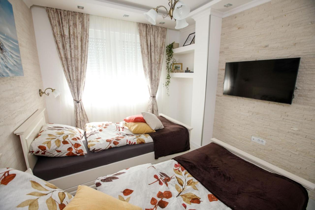 Apartman Mdb Retro Subotica Exterior foto